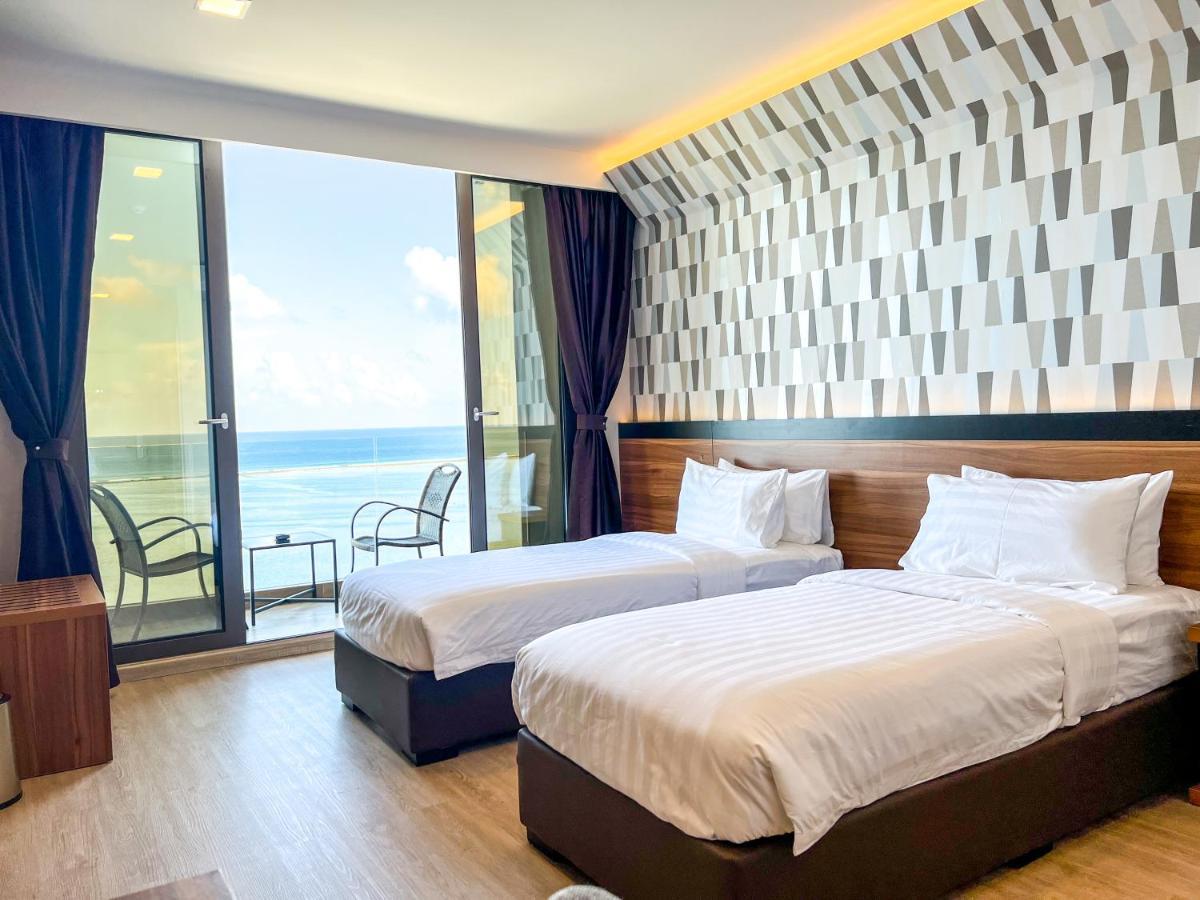 Triton Prestige Seaview And Spa Maafushi Zewnętrze zdjęcie