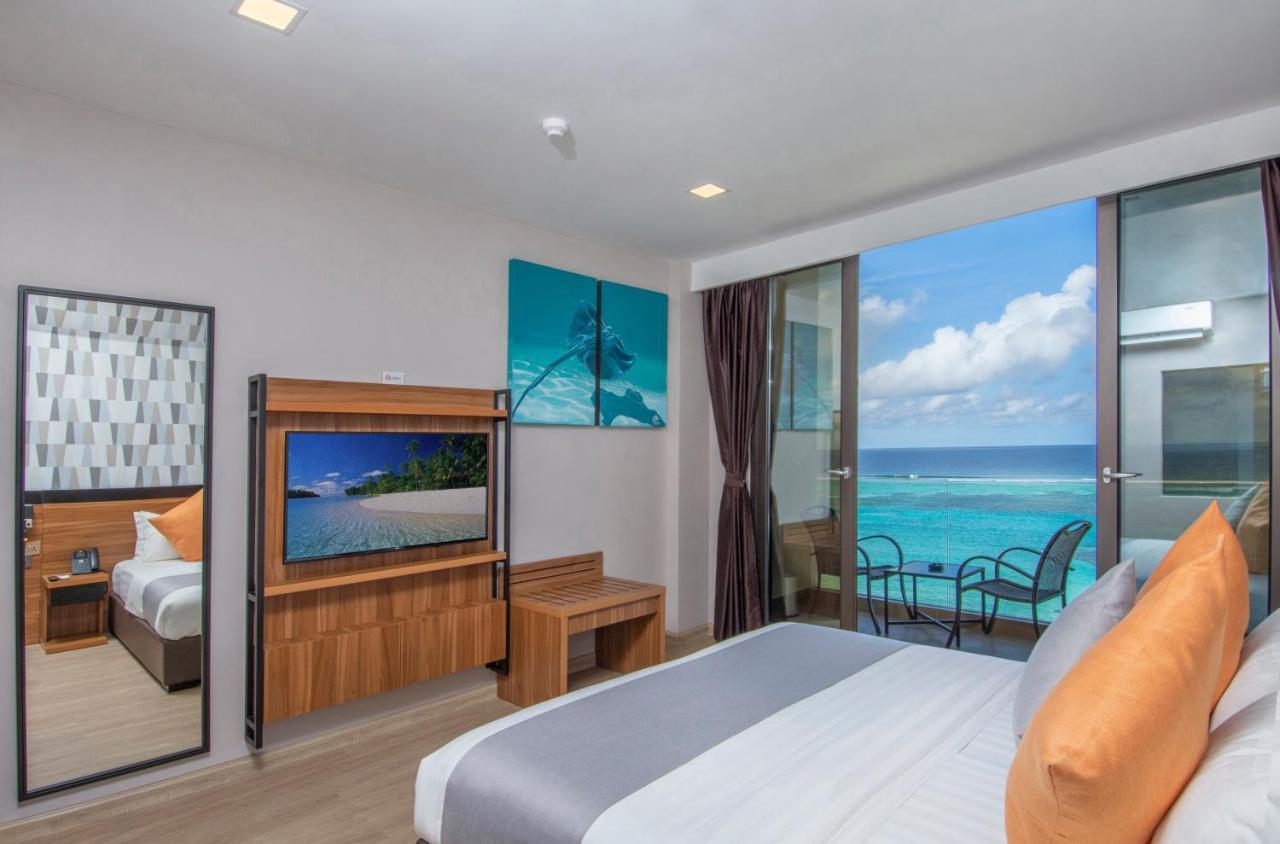 Triton Prestige Seaview And Spa Maafushi Zewnętrze zdjęcie