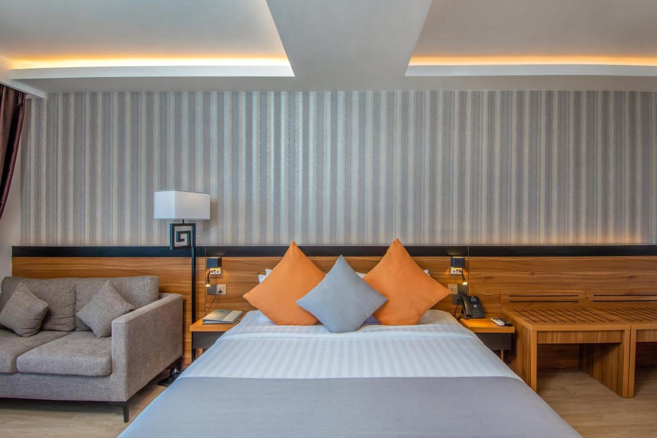 Triton Prestige Seaview And Spa Maafushi Zewnętrze zdjęcie